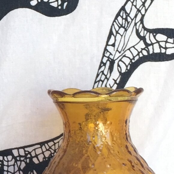 78-(VHD) Vintage. Home Decor. Amber. Glass. Hurricane Lamps. - Picture 4 of 15